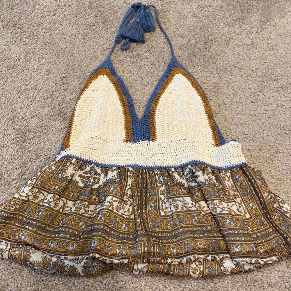 American eagle top size medium